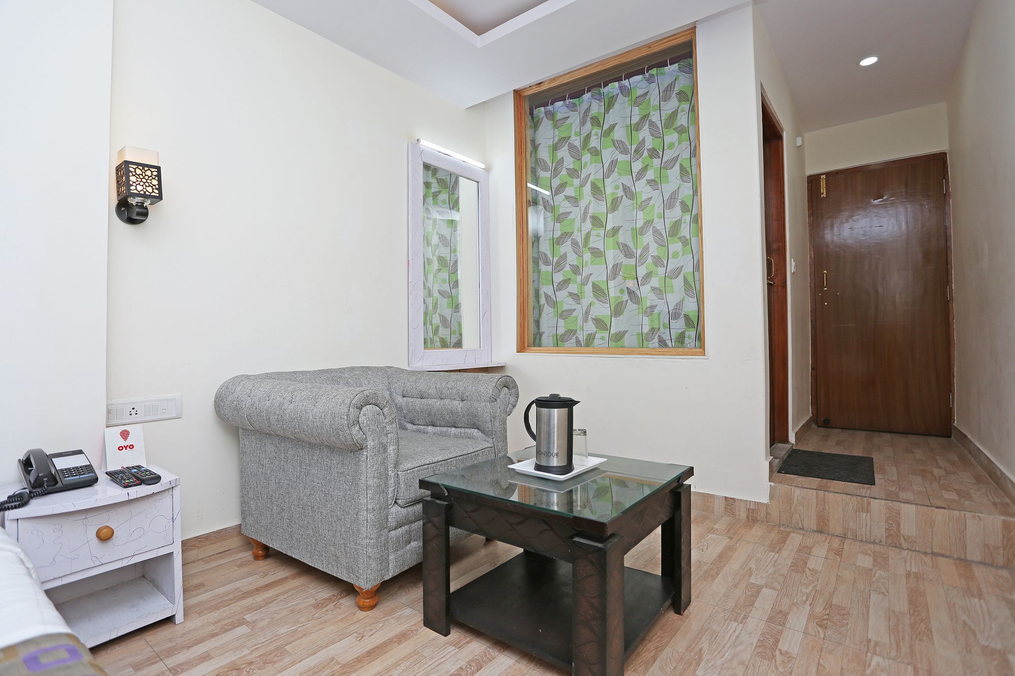 Oyo 9912 Hotel Rock Sea مايالي المظهر الخارجي الصورة